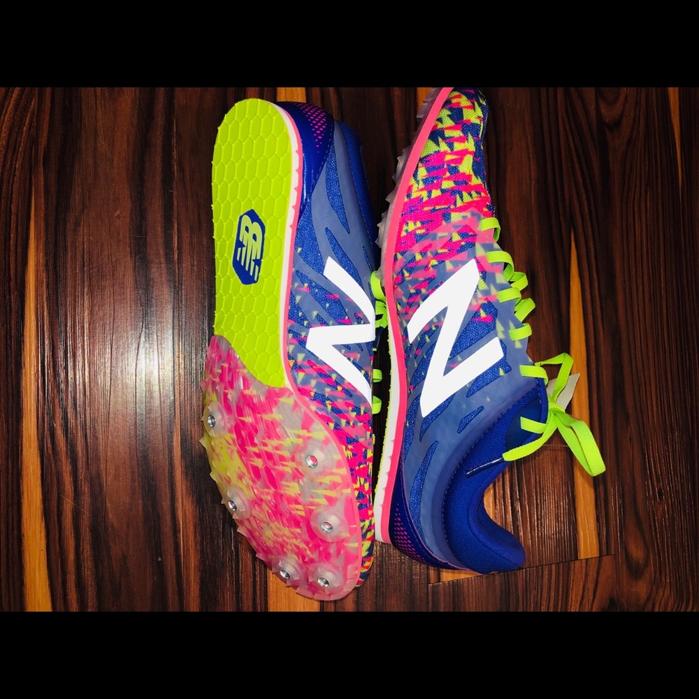 Shoes - Picture 3 of 6